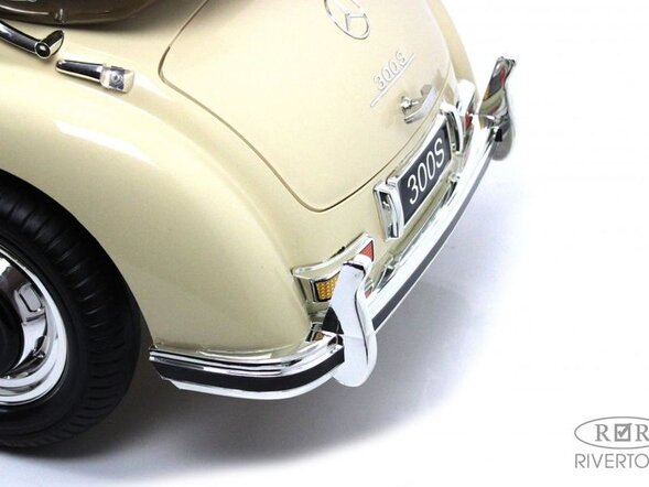 Детский электромобиль Mercedes-Benz 300S Лицензия